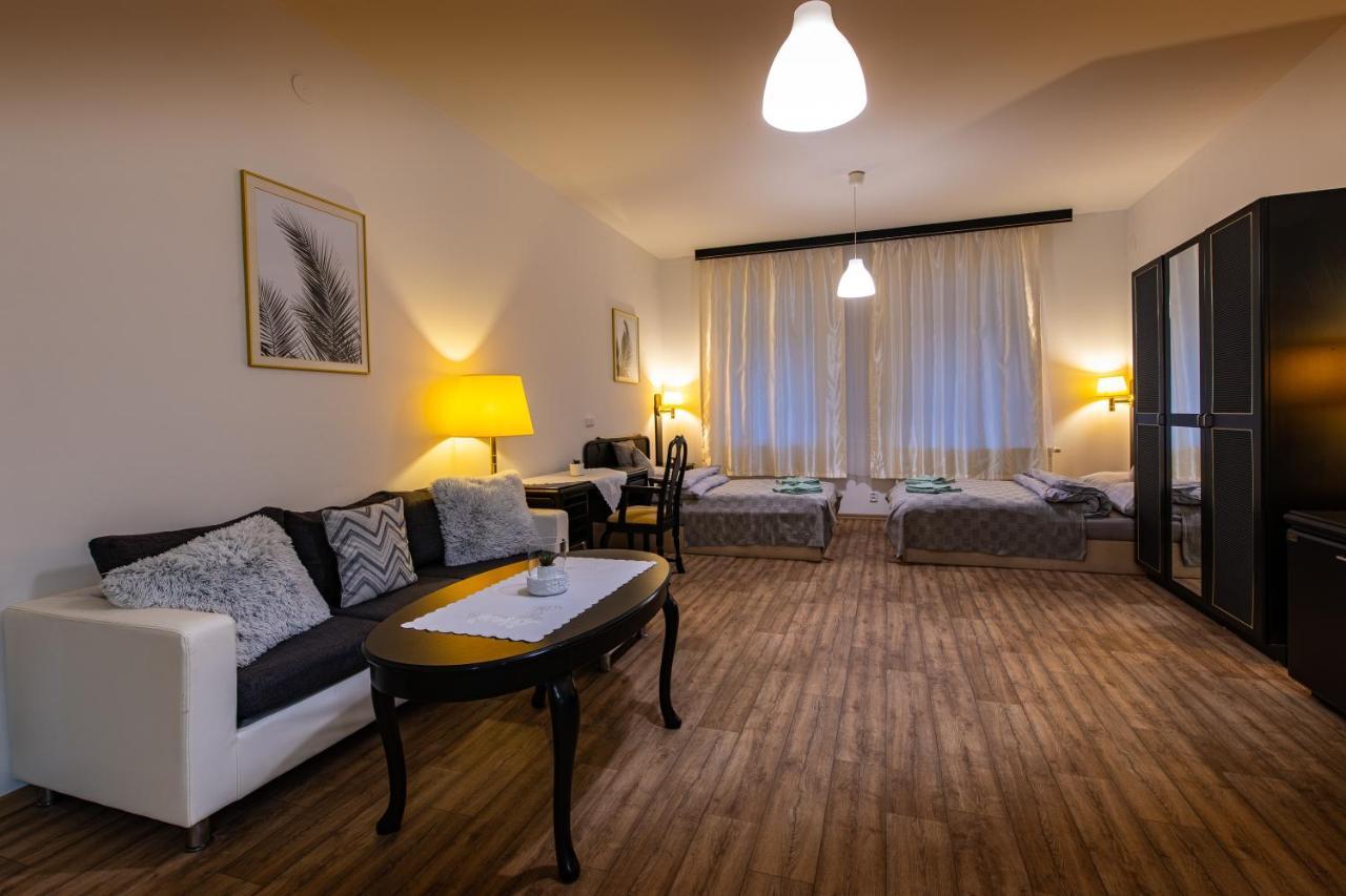 Apartman U Krizku Jihlava Luaran gambar